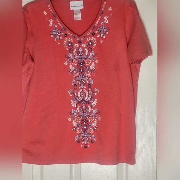 Alfred Dunner M Coral Floral Embroidered Top Sequins ShrtSlve V Neck Women's Top - Picture 2 of 8